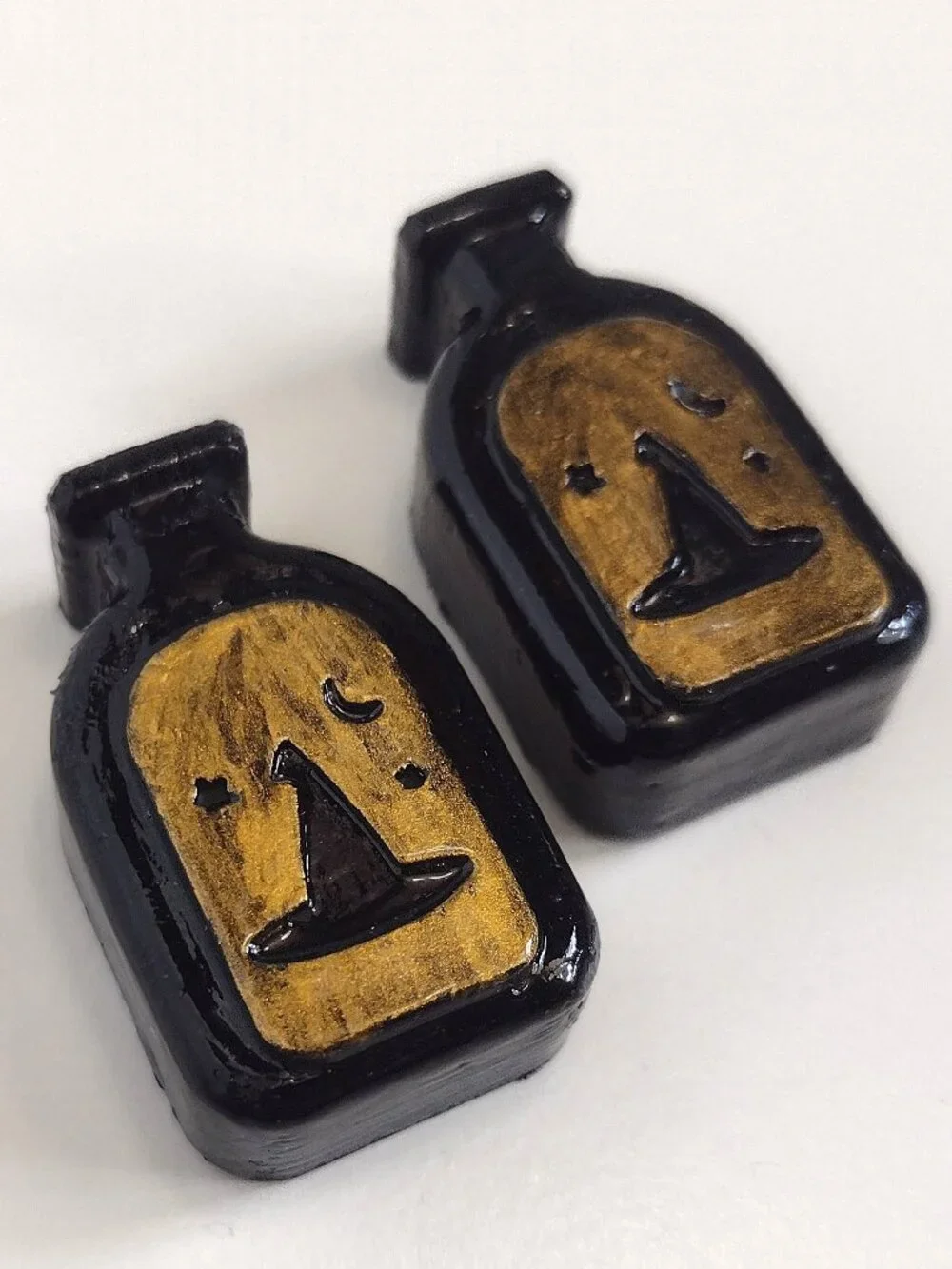 2 Black & Gold Gothic Halloween Apothecary Bottles, Witch Hat & Moon, Flat-back